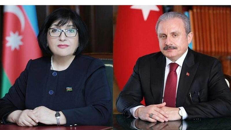 Sahibə Qafarova Mustafa Şentopla DANIŞDI