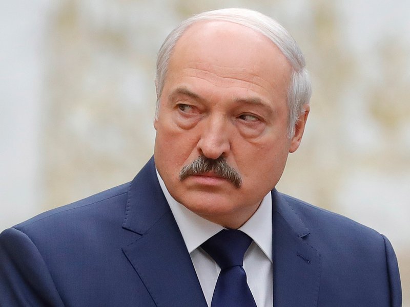 Aİ Lukaşenkoya sanksiya tətbiq etdi